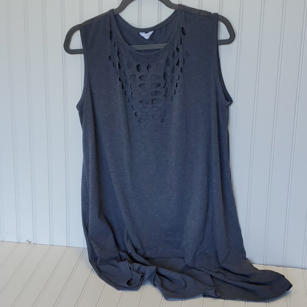 Sleeveless Tunic with cutouts